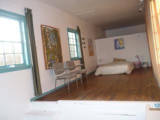 Cottage Studio bedroom